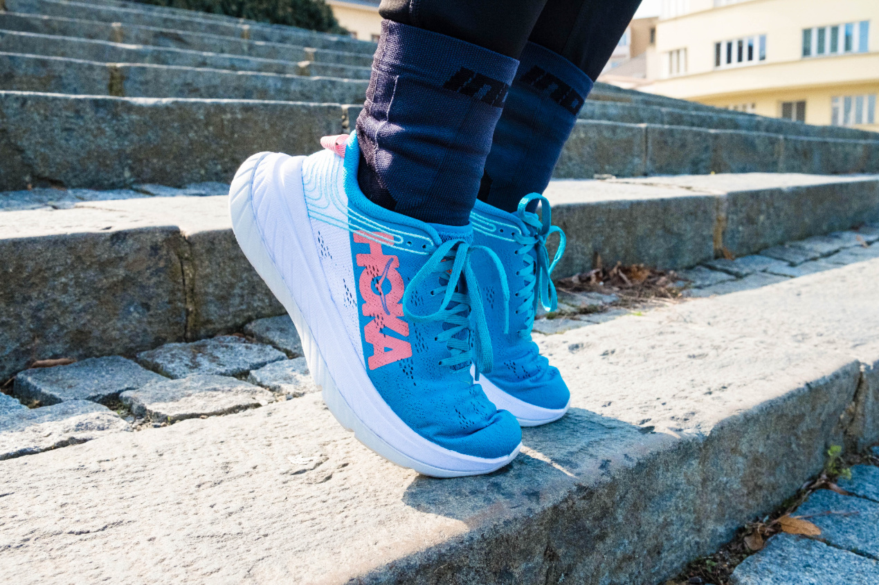 Hoka One One Carbon X